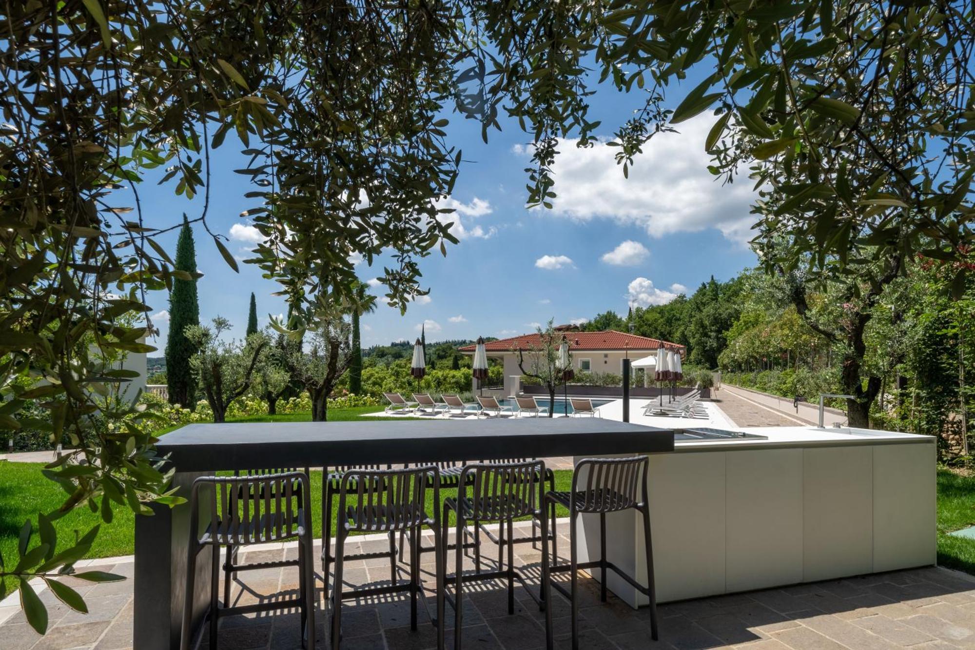 Villa Silvia Apartments San Felice del Benaco Eksteriør billede